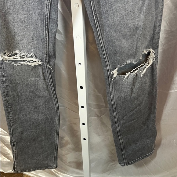 Zara Charcoal Ripped Denim - Picture 5 of 7